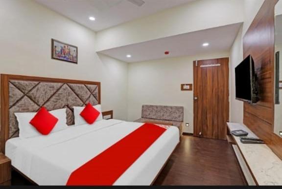 Hotel Swagat Inn 阿穆达巴 外观 照片